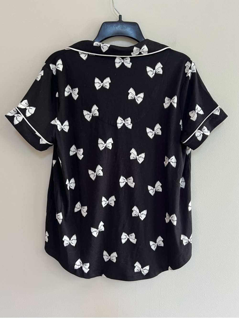 Kate Spade Black White Bow Short Sleeved Pajama Set Dream a Little Dream, size S - Picture 3 of 9